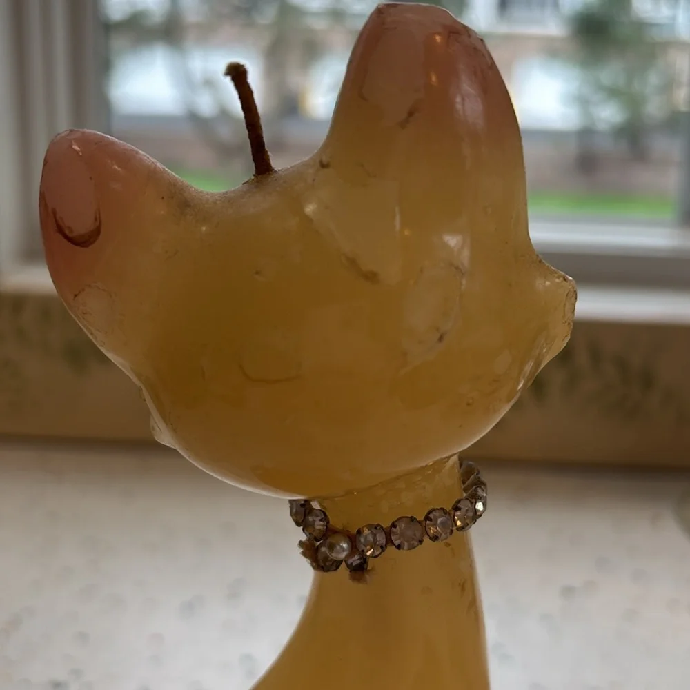 Vintage‎ Yellow Cat Shaped Candle with Rhinestone Collar